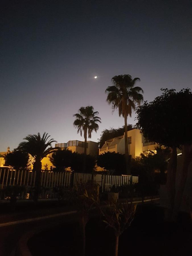 Atalaya 1St Floor Poolside Apartment プエルト・デル・カルメン エクステリア 写真